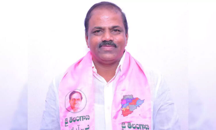 Former BRS MLA Bhupal Reddy detained during a protest in Narayankhed, Medak, demanding completion of road projects.