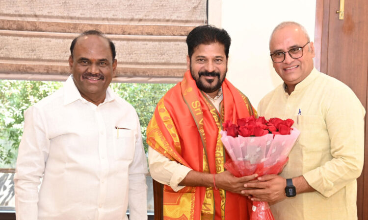 Former Union Minister Arun Subhashchandra Yadav praises Telangana’s caste survey initiative, calling it a crucial step for OBC empowerment.