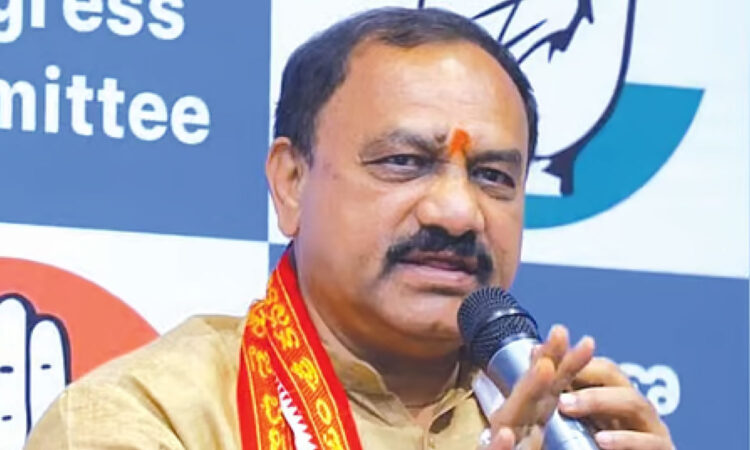 Congress leader Mahesh Kumar Goud criticizes PM Modi over OBC claims, questions BJP’s BC welfare initiatives in Telangana.