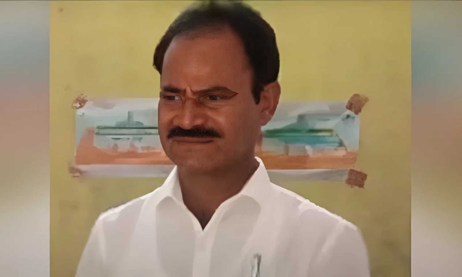 Teacher dies in fire