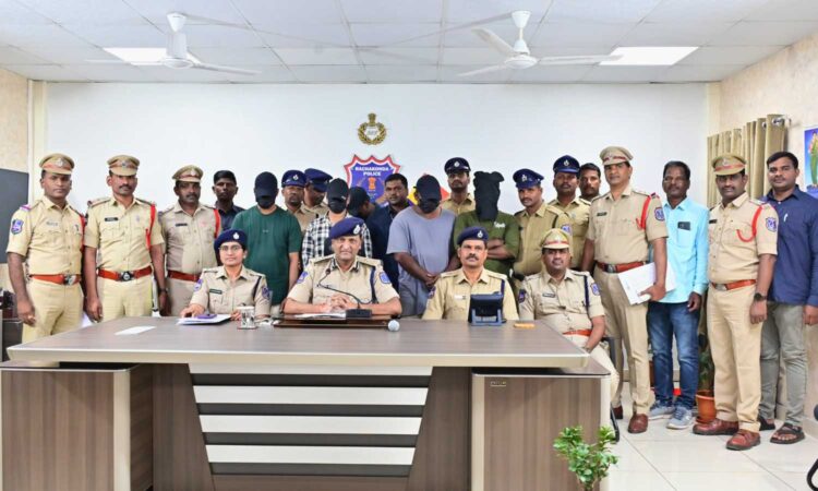 arms racket