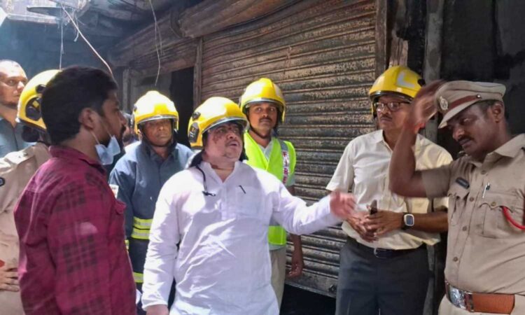 Gulzar Houz fire