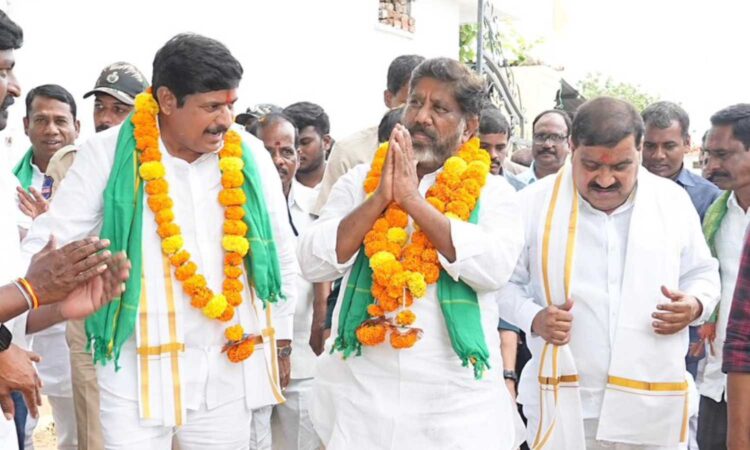 Bhatti Vikramarka visits