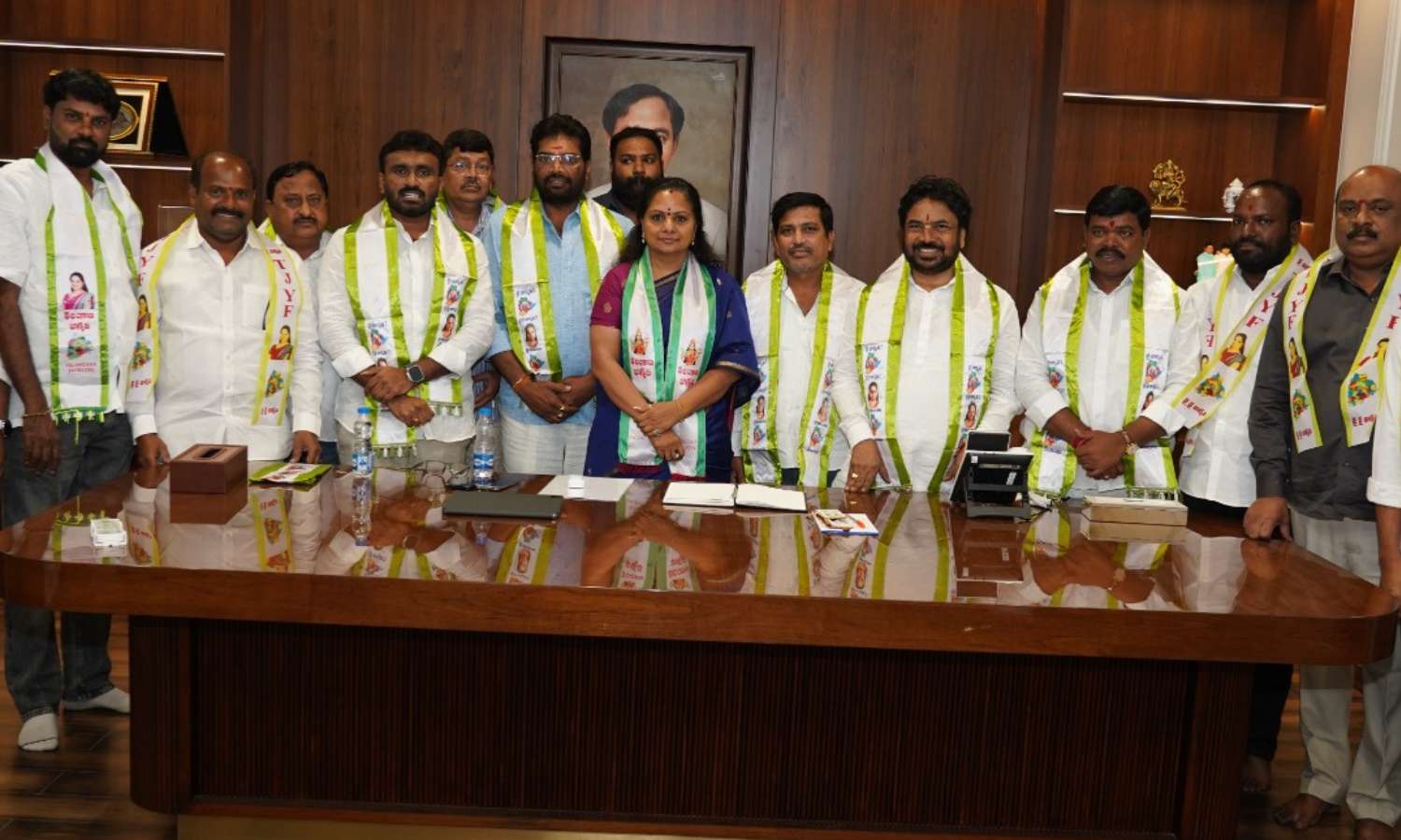 BC leaders join Telangana Jagruthi