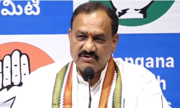 Congress KCR family Kaleshwaram