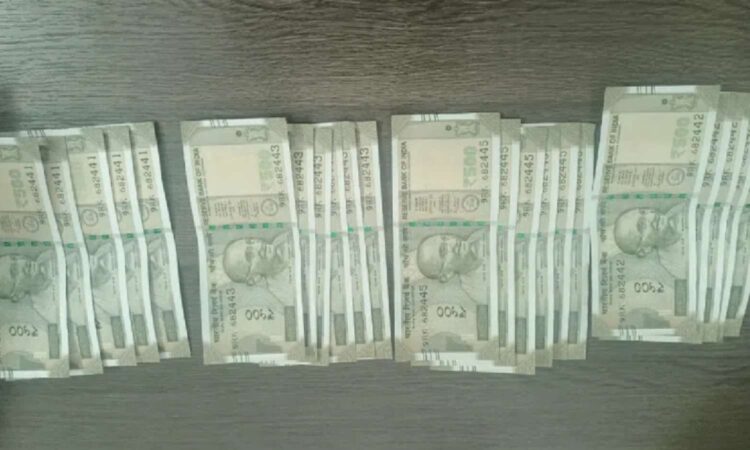 fake currency notes Bhongir