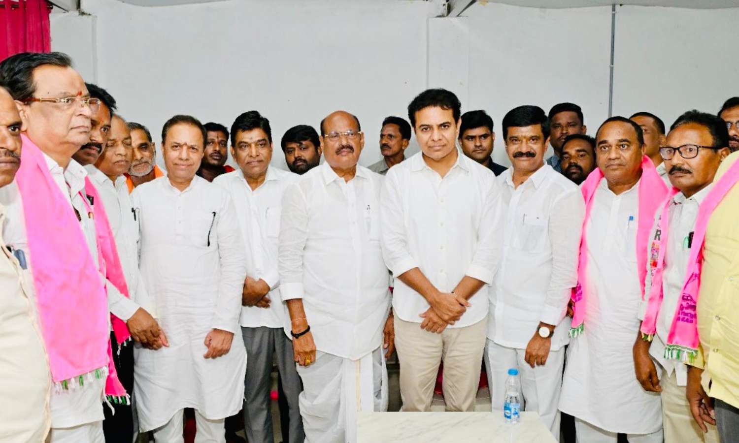 KTR demands apology from Congress