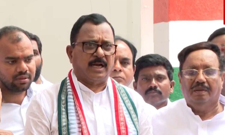 Mallu Ravi Komatireddy issue