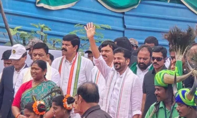 Revanth Reddy Medaram visit