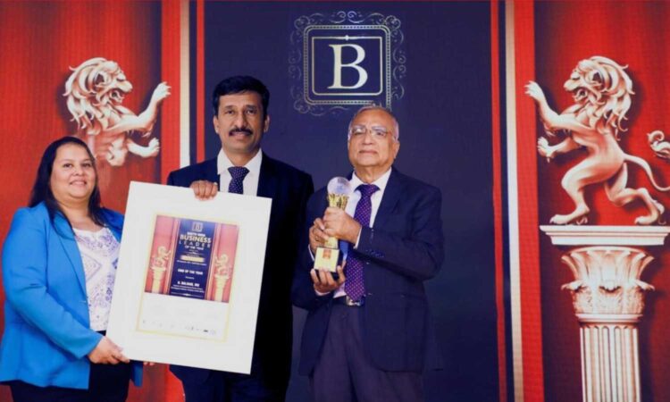 Singareni CMD Wins Award