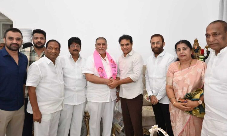 leaders join BRS