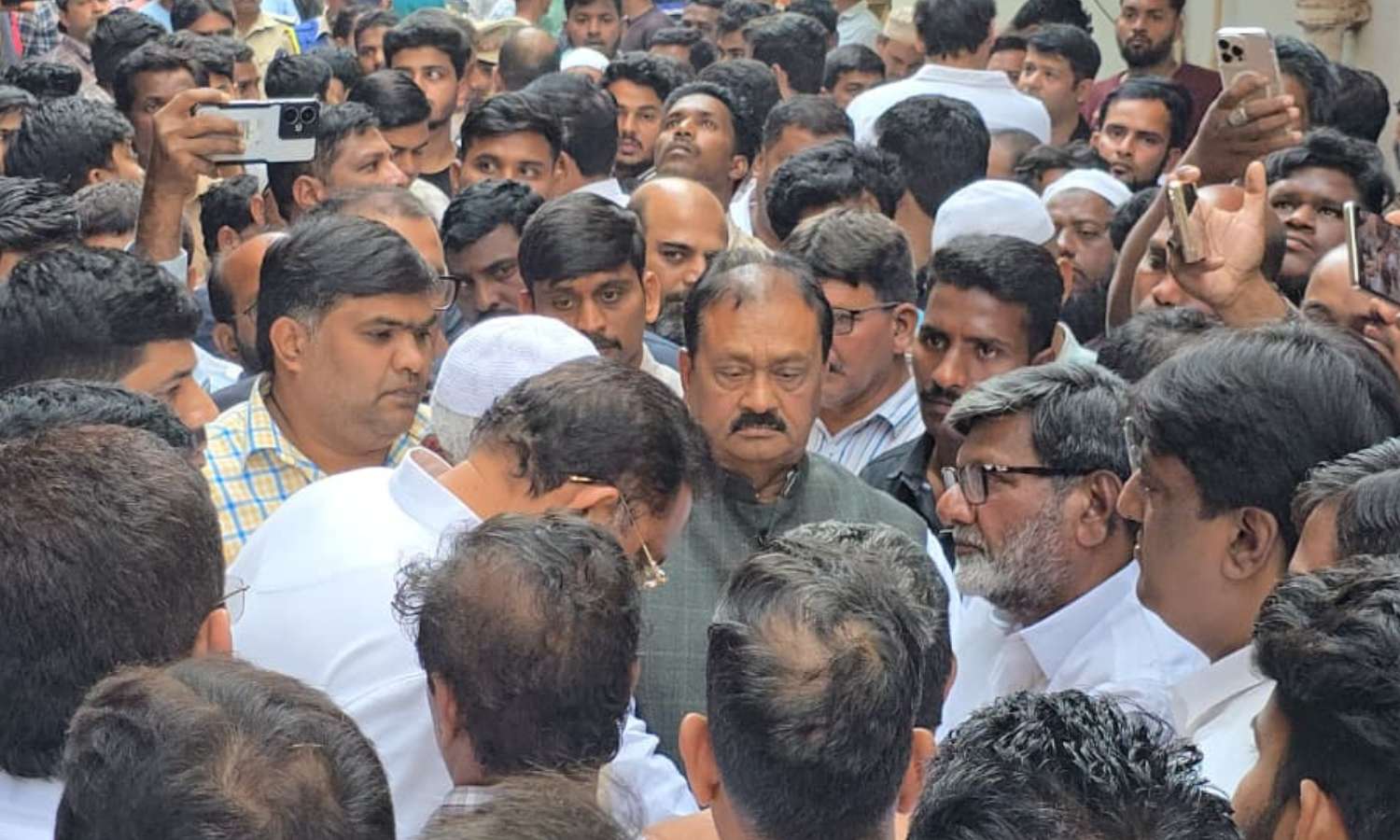 Hyderabad pilgrims tragedy Shabbir Ali