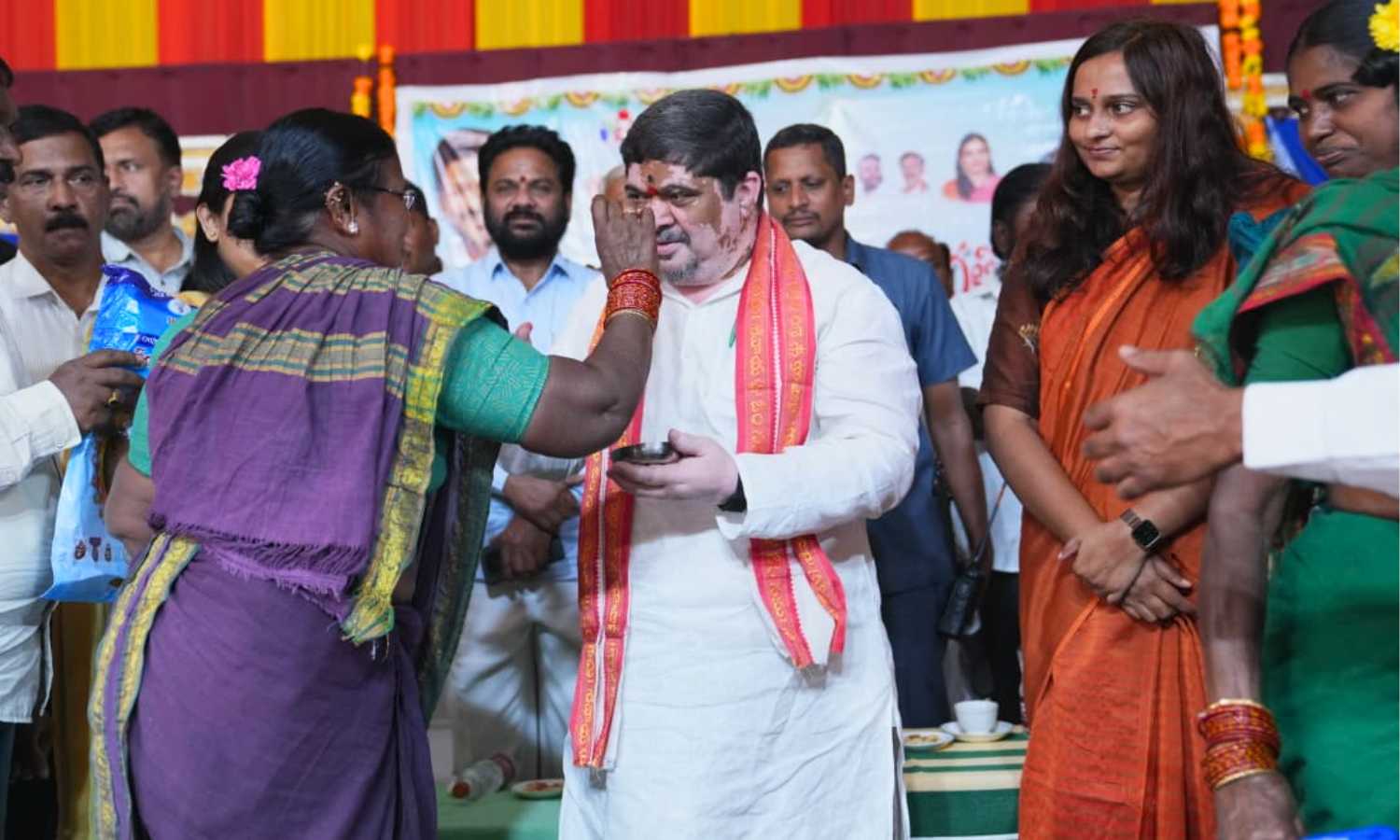 Indira Mahila Shakti sarees